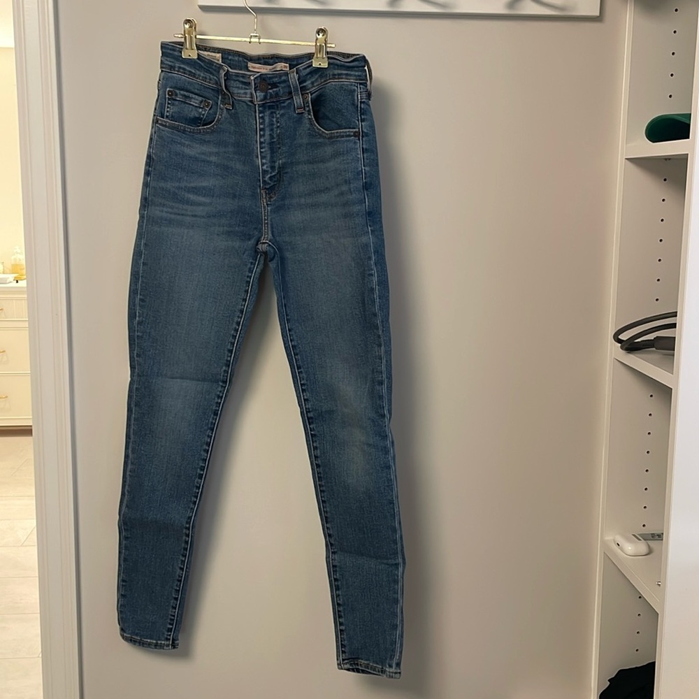 Levi's high rise skinny jeans size 26 - Picture 2 of 5